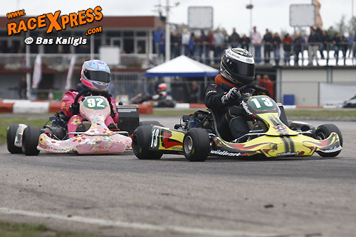 Wildkart-girls in gevecht